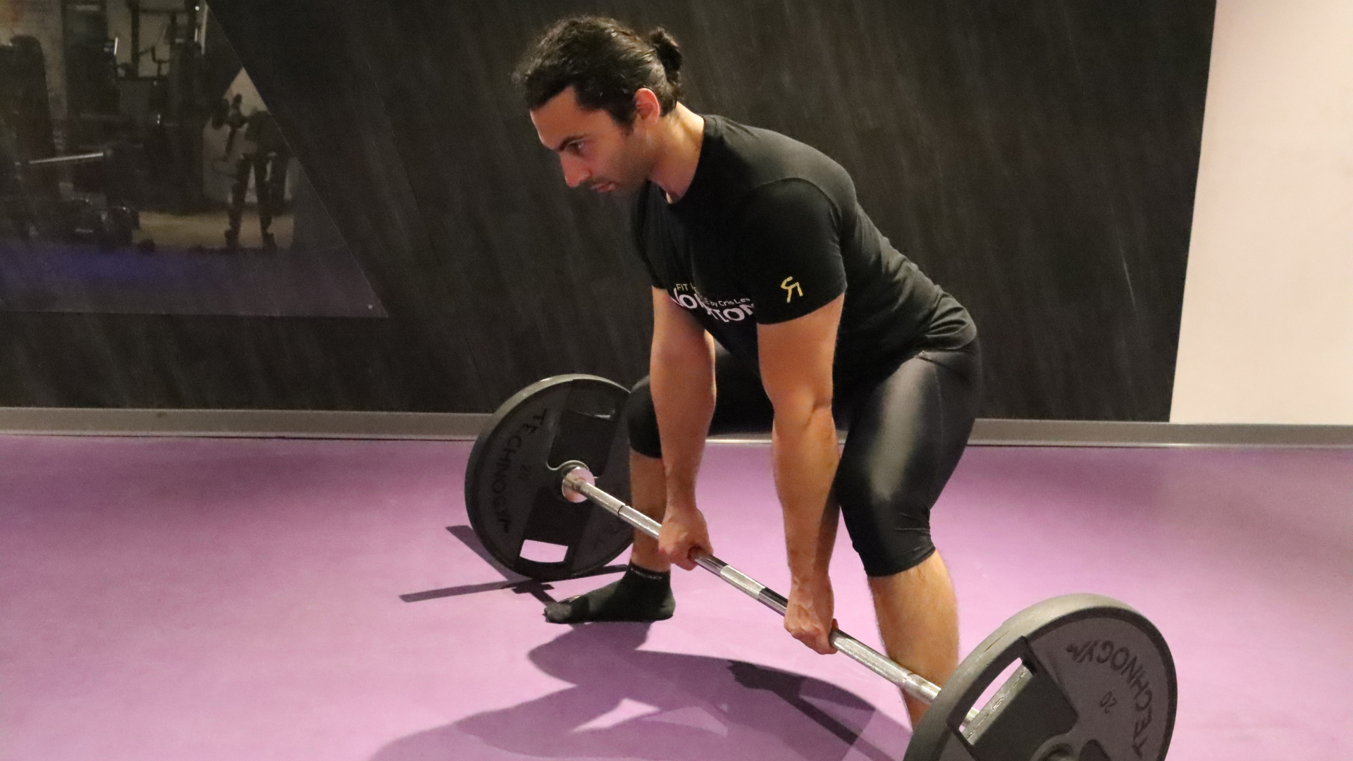 R-Evolution tshirt weightlifting